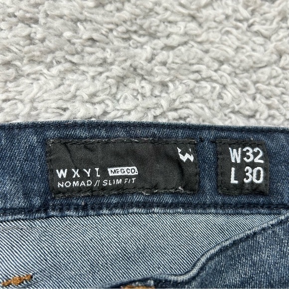 WXYZ Jeans Mens 32 x 30 Straight Leg Distressed Holes Denim Streetwear Casual - Picture 2 of 5